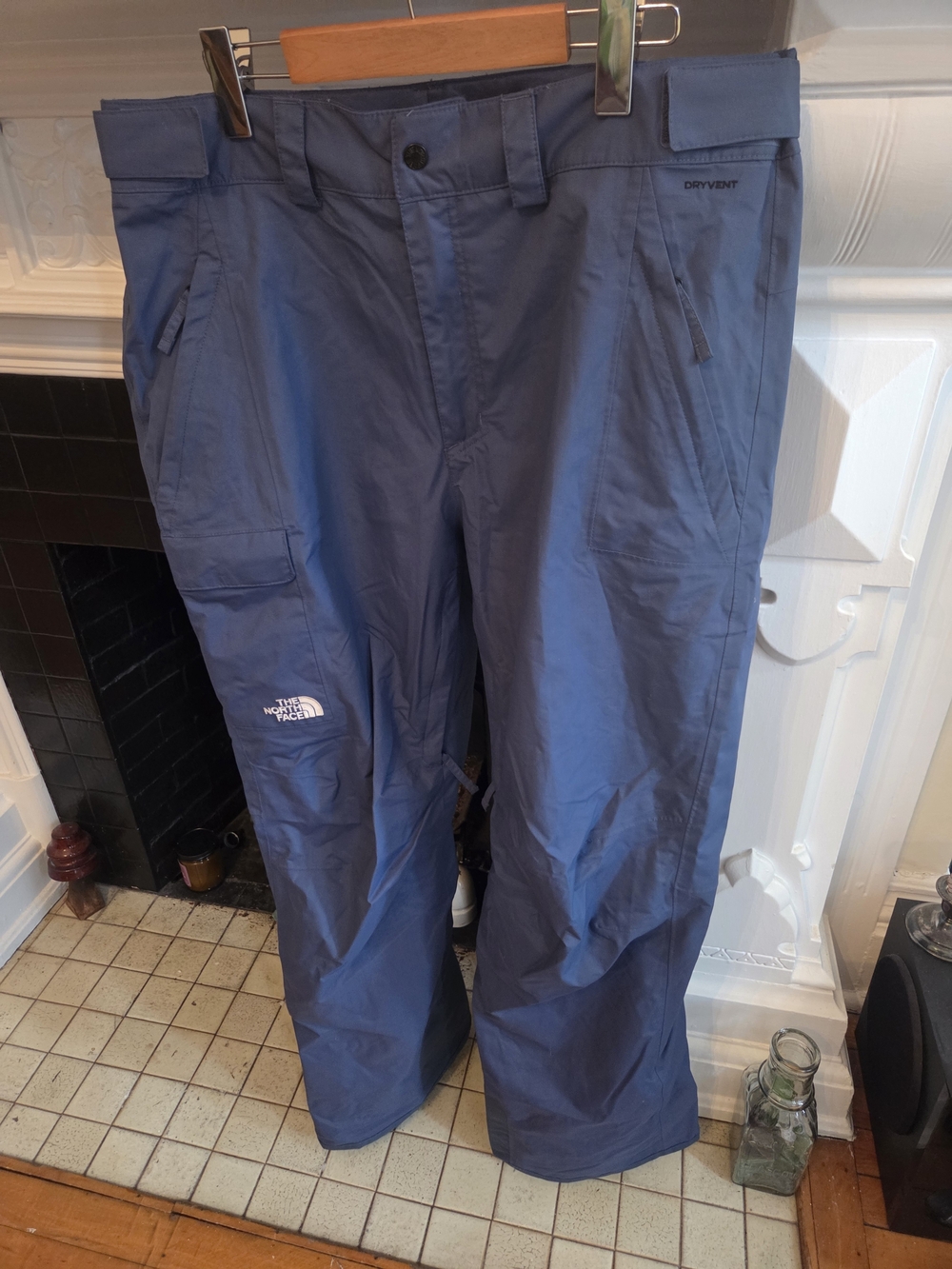 The North Face Freedom Insulated snow pants Ski Snowboard DryVent L Men’s